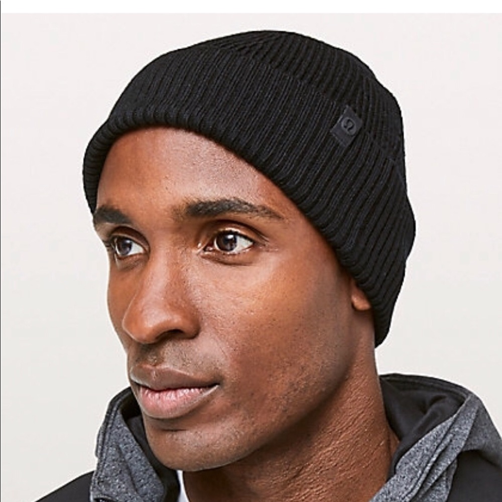 Lululemon NWT Twist of cozy Knit Beanie